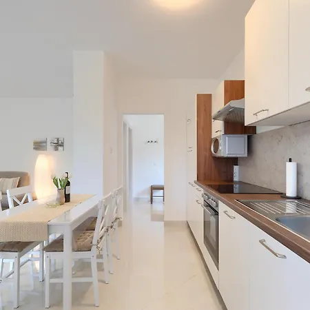 House Anka * Medulin